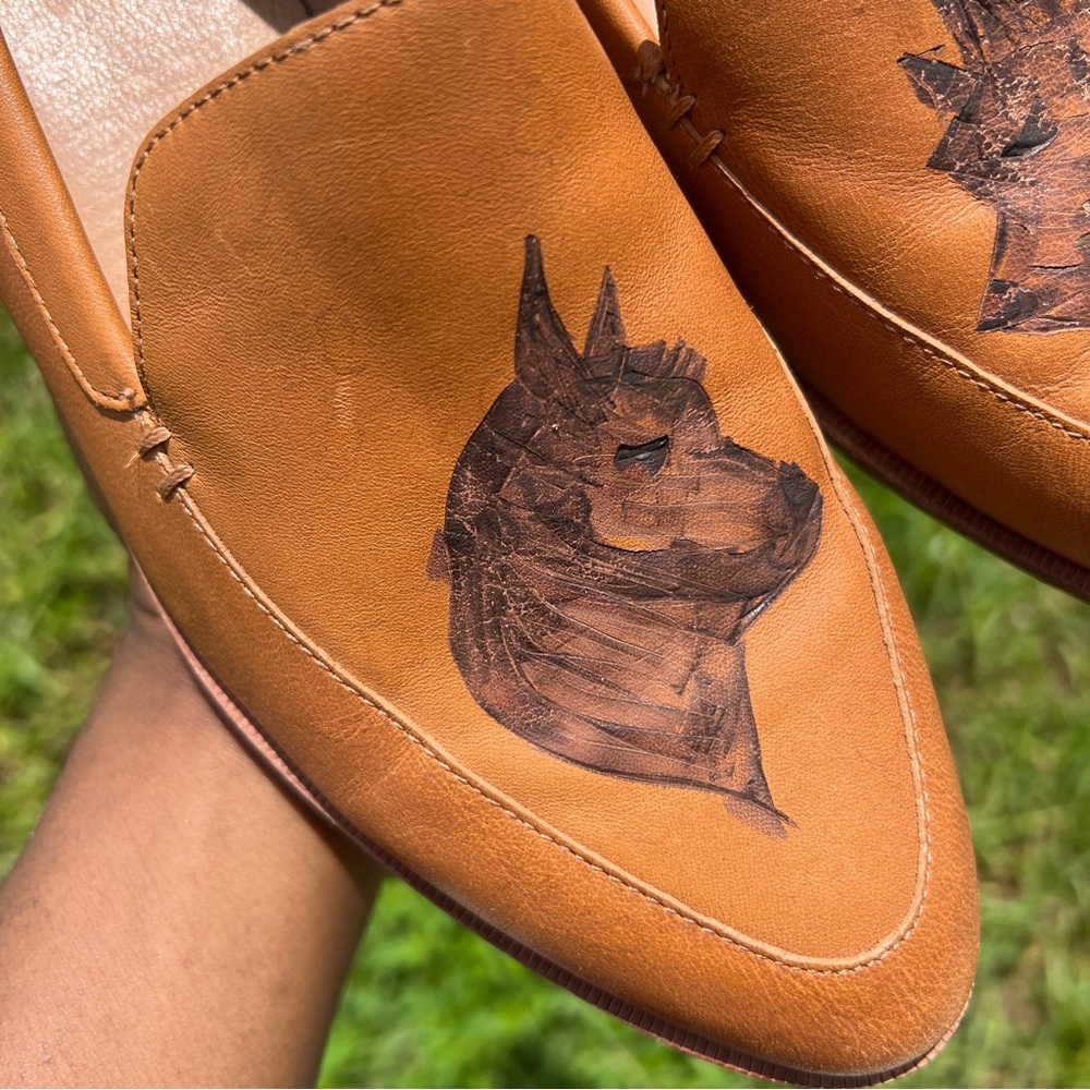 Madewell Brown Leather Loafers with Horse Design Shoes Size 9 - Picture 6 of 13